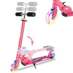 Promo Trottinette pliable Barbie chez Carrefour