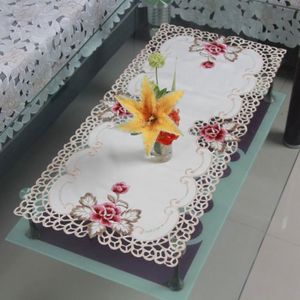 Nappe imprimee a broder - Ustensiles de cuisine