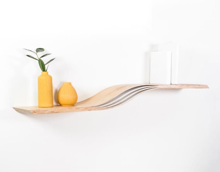 Etagère murale flottante - EWART WOODS - En bois frêne 116 cm - Design moderne courbé