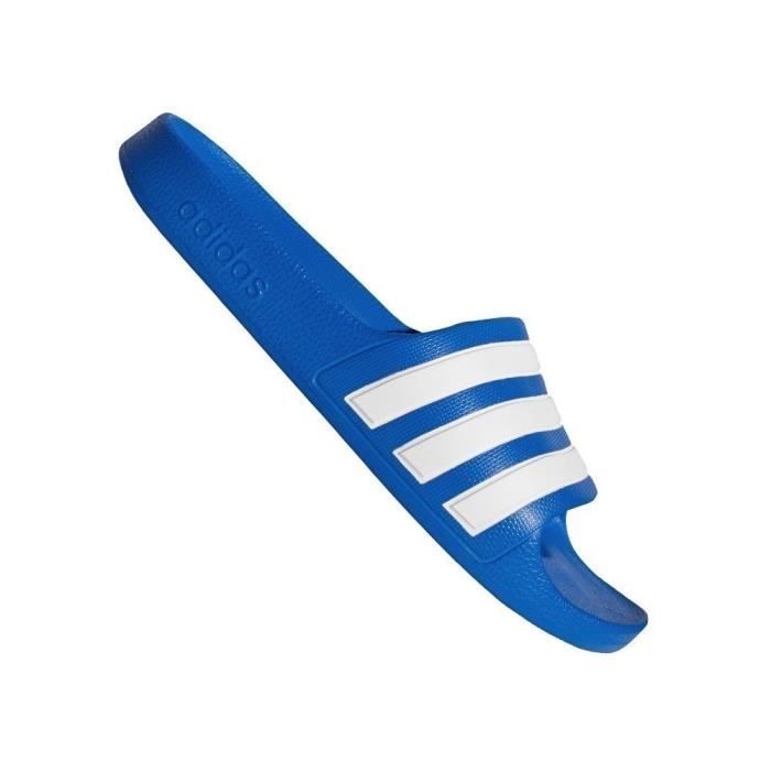 Mules / sandales de bain adidas - adilette Aqua K F35556  Cblack/Ftwwht/Cblack - Unisexe | chaussures.fr