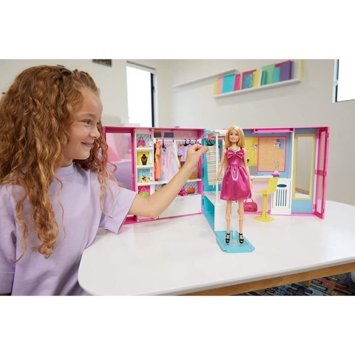 Barbie Fashionistas Le Dressing Deluxe pour poupée transportable