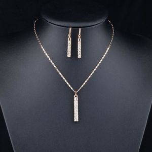ChicSilver Ensemble de Bijoux Collier et Boucles doreilles Pendentif Trinity Kno//Larmes de Gouttelettes deau Parure Collier et Boucles doreille en Argent 925 Platine//Dor/é 18K Cadeau pour Femme