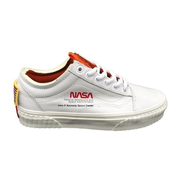 vans nasa blanc