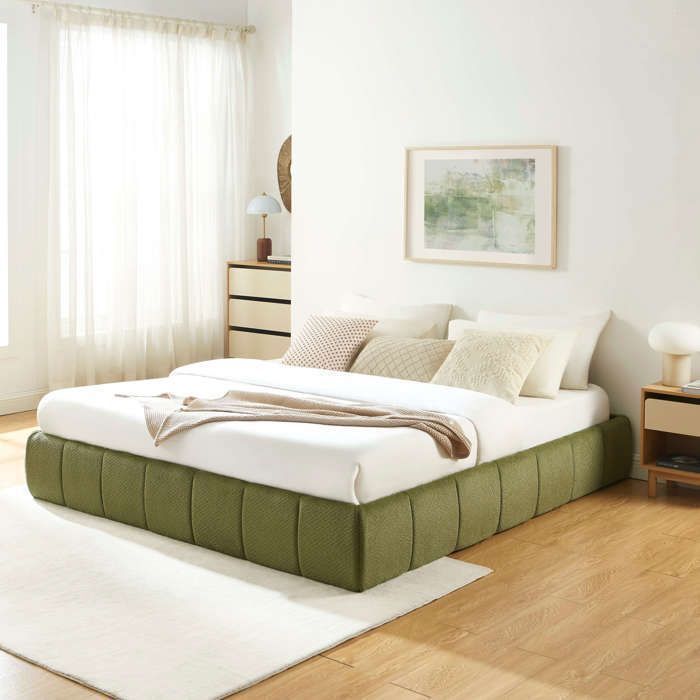 Lit coffre LAVINIA tissu chenille vert 180x200 sommier inclus Lit coffre LAVINIA tissu chenille vert 180x200 sommier inclus