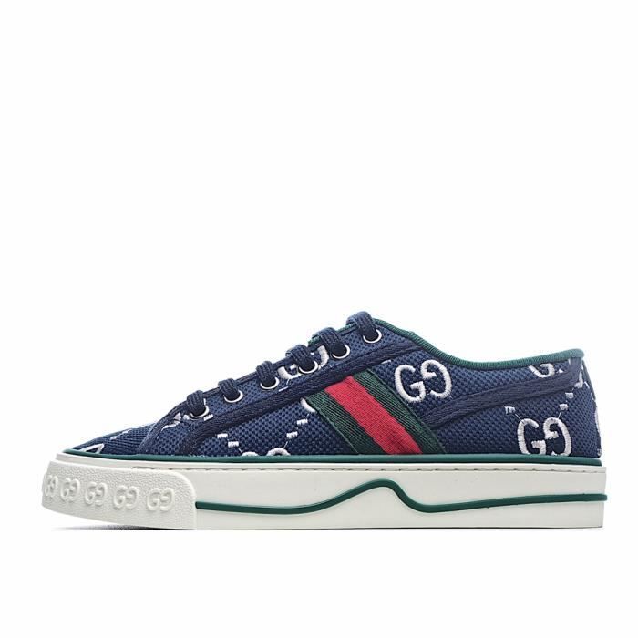 basket blanche et bleu