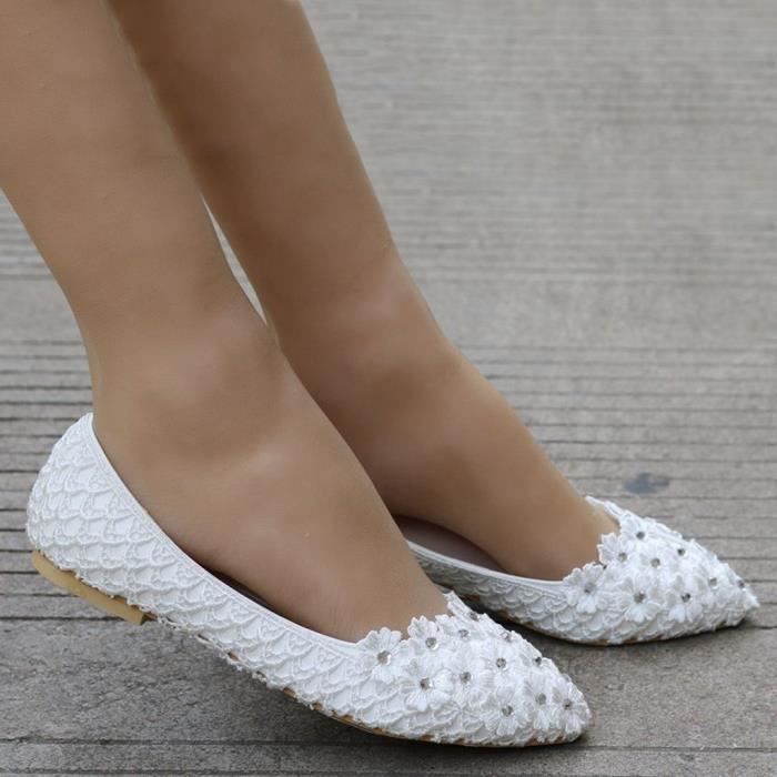 chaussure blanche plate