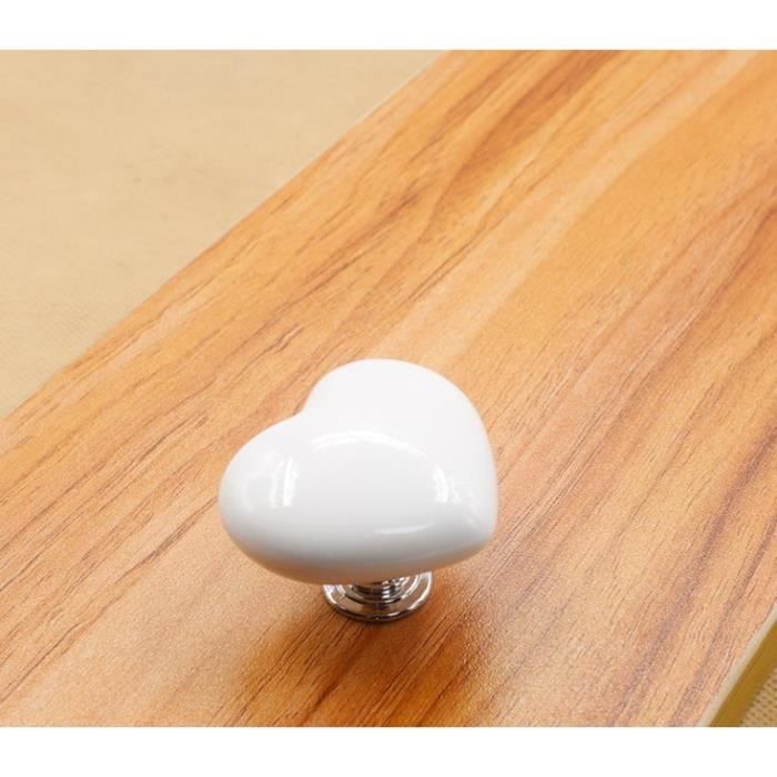 Lot De 13 Boutons Vintage En Forme De Cœur Beige - 1,2 Cm - Parfait Pour Layette - Occasion