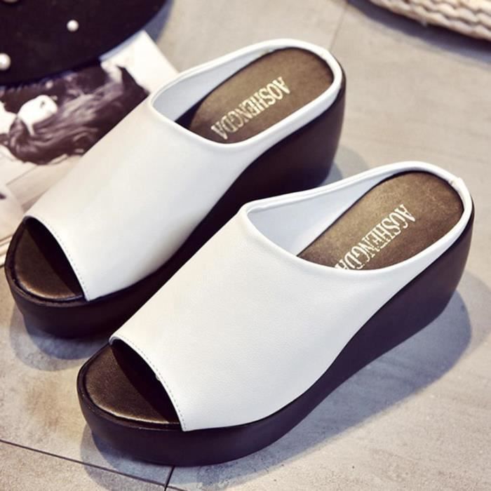 tongs femme plage