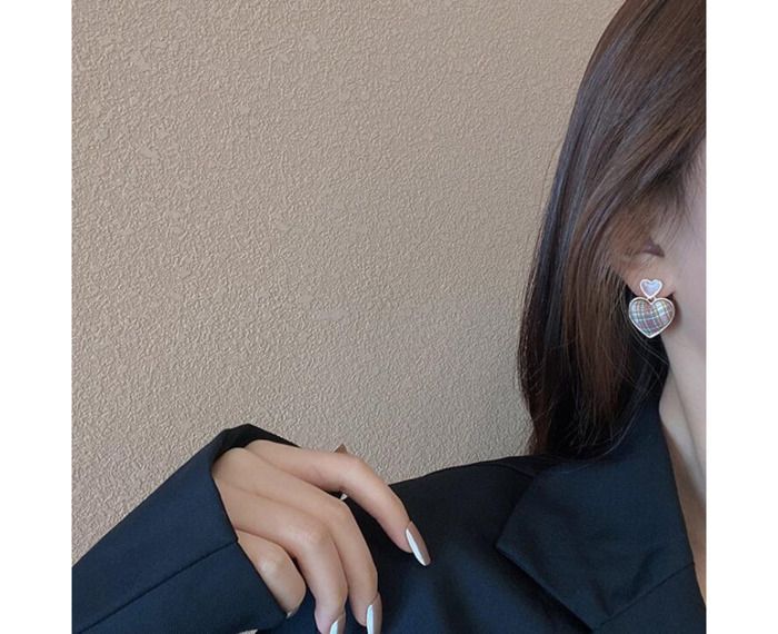 Plaquette De 4 Paires De Boucles D'oreilles Fantaisie - Neuves Sans Emballage - Modèles Variés