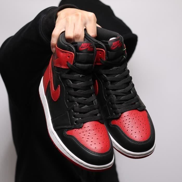 Nike Basket air jordan 1 Retro High OG Bred 555088 001 Homme Chaussures Entrainement de Sport Noir Rouge Noir Cdiscount Chaussures