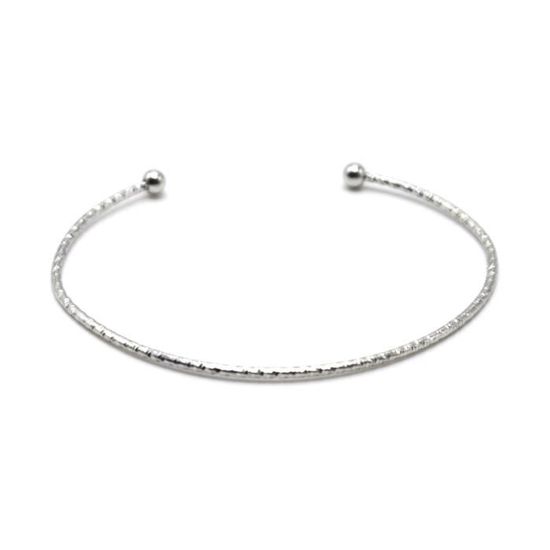 Bracelet Femme Métal Argenté Martelé - Occasion - Style Fin Et élégant - À Porter Seule Ou En Stack