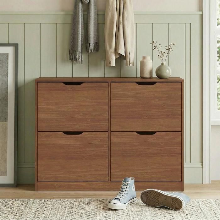 Meubles à chaussures BASIL Armoire avec 4 abattants en Pin massif Coloris châtaignier Meubles à chaussures BASIL Armoire avec 4 abattants en Pin massif Coloris châtaignier