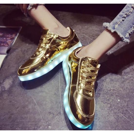 Chaussures LED Lumineuses Femme 2026 - Version Coréenne, Low Top, USB Rechargeable, Or/Argent, Pour Sport, Mariage, Fête