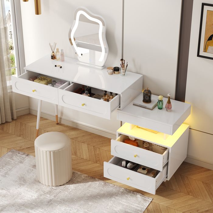 Coiffeuse avec miroir LED éclairage 4 tiroirs spacieux et 1 compartiment de rangement ouvert blanche 140x40x130cm sans tabouret Coiffeuse avec miroir LED éclairage 4 tiroirs spacieux et 1 compartiment de rangement ouvert blanche 140x40x130cm sans tabouret