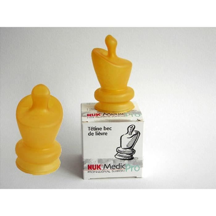 Nuk T/étine en latex pour fente labiale
