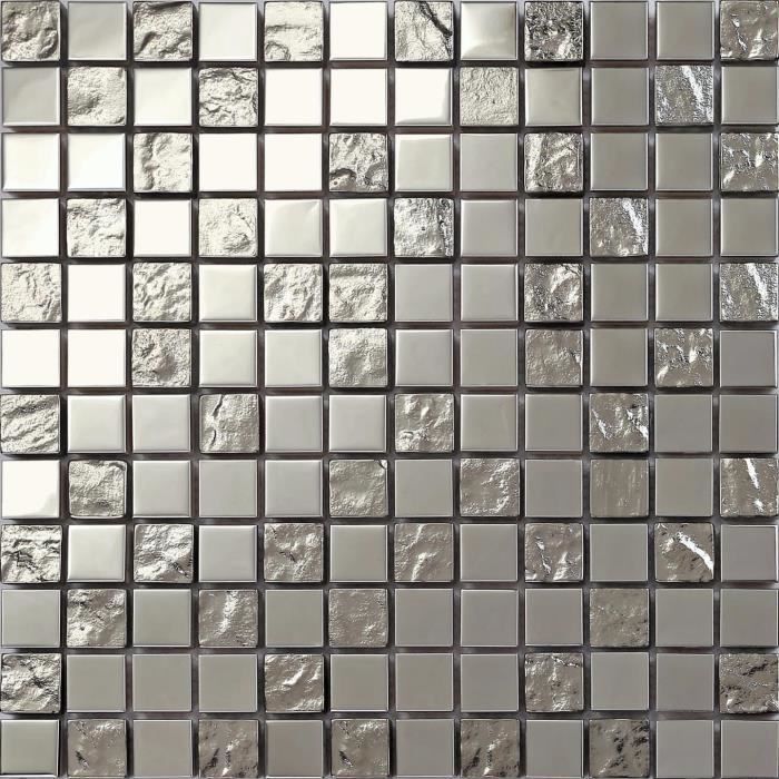 Carrelage mosaïque en acier inoxydable et verre texturé . Argenté. Les feuilles entières de carreaux mesurent 30cm x 30cm (MT0129)