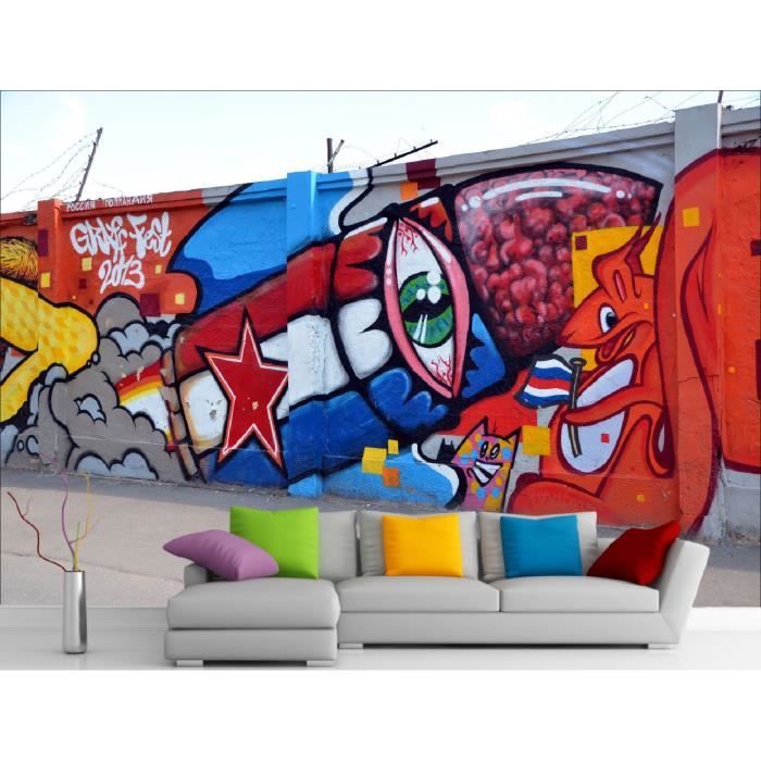 Papier peint Walltastic graffitis avec personnage en forme de bombe de  peinture 305x244 cm