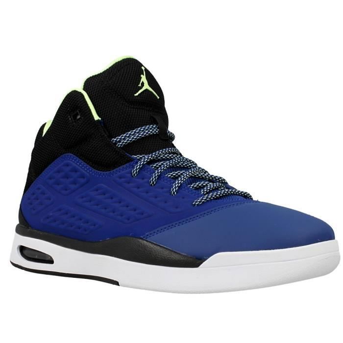 Basket-ball - NIKE - Jordan New School - Bleu - Respirant - Route Basket-ball - NIKE - Jordan New School - Bleu - Respirant - Route