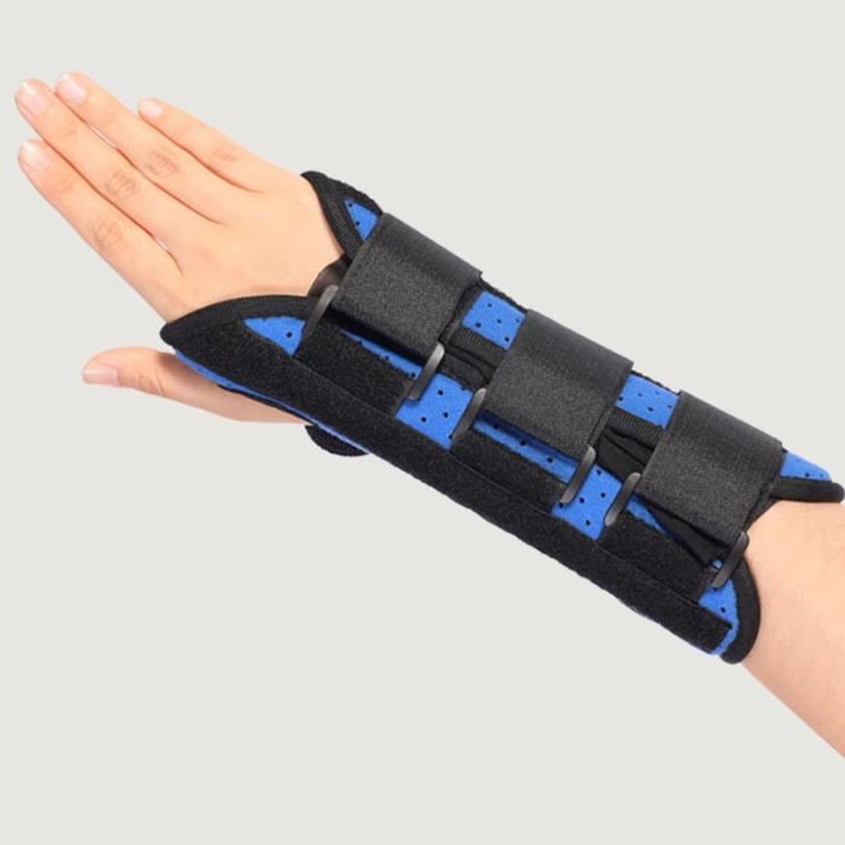 MANU 3D Bandage Poignet XL Droite Noir | Soutien main image 0