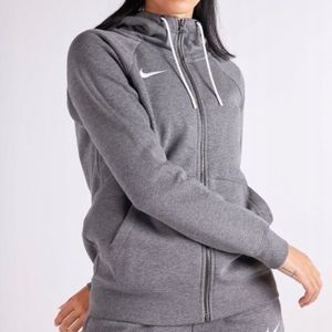 Vetements Femme Nike Achat Vente pas cher Cdiscount