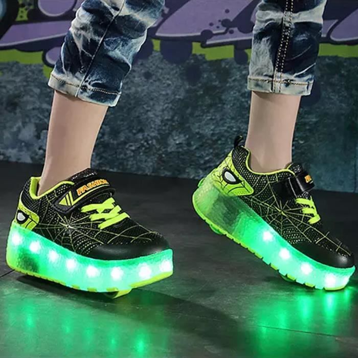 Chaussures LED lumiere Skateshoes Enfants Baskets Roller Usb Charge Noir  Double roue Garçons Filles Sneakers