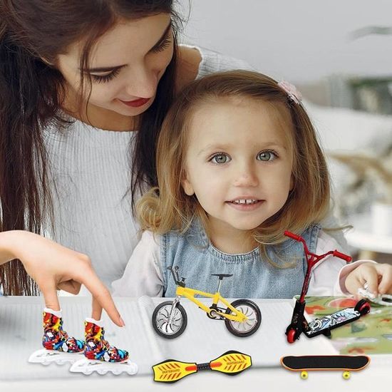 Mini Jouets à Doigts Planches à Roulettes à Doigts pour Enfant Scooter