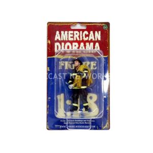 VOITURE - CAMION Voiture Miniature de Collection - AMERICAN DIORAMA 1/18 - FIGURINES Pompier - 4 -  - 77462