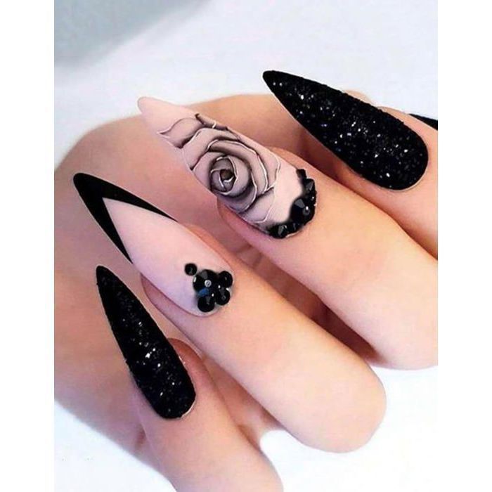 Kit Faux Ongles Nail Art – 12 Capsules French Noir Et Blanc – Prêt à Poser + Colle