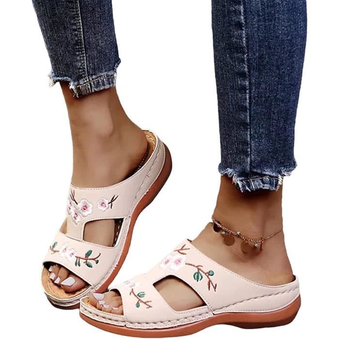 Chaussures Orthopédiques d'Inspiration Vintage