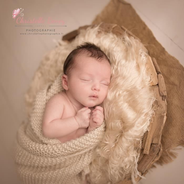 Pose Bebe Faux Flokati Poils Frises Modele Beige Nacre Achat Vente Couverture Plaid Bebe Soldes Sur Cdiscount Des Le Janvier Cdiscount