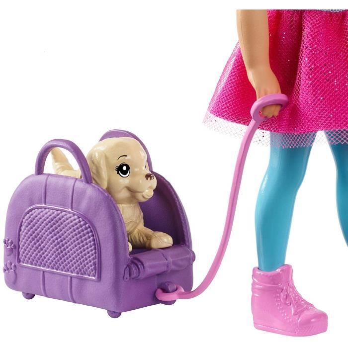 Barbie Coffret Voyage Malibu, Poupée de Voyage avec Plus de 10 Accessoires, Inclus Un Chiot, Une