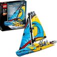 LEGO - ®-Technic Le yacht de compétition - Jeu de Construction - 330 Pièces-0