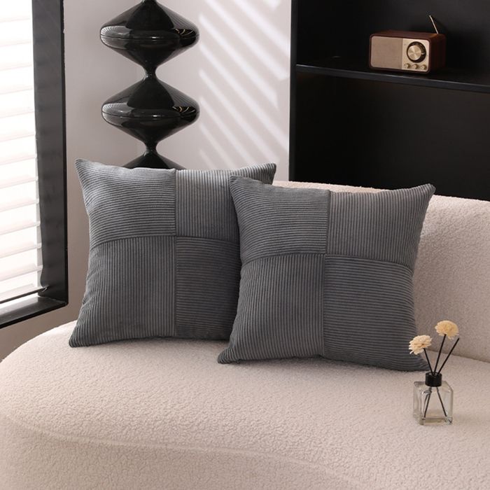 ISYS - Coussin carré en tissu côtelé gris 45x45 cm ISYS - Coussin carré en tissu côtelé gris 45x45 cm