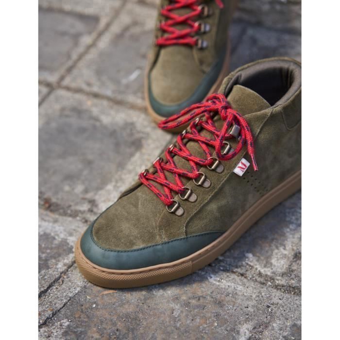 Chaussures monsieur moustache 2025