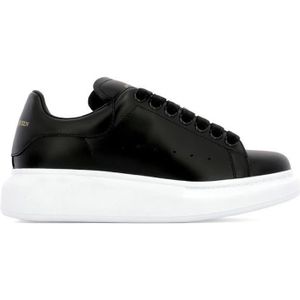 mcqueen noir femme