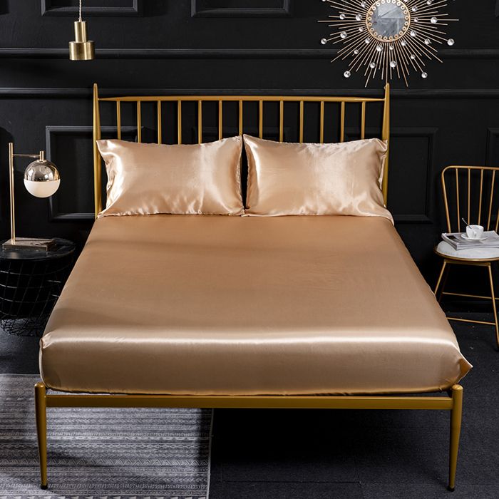 1 Pièce Drap-Housse de Lit en Tissu de Soie Imité Drap-Housse en Satin Anti-Plis Drap Housse De Lit Queen 180 x 200+35cm Chameau