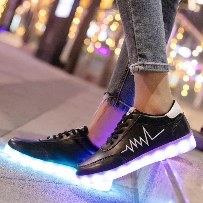 Chaussures de Lumineuses Basket LED 7 Couleur Homme Femme USB Charge Mode Colore Glow Chaussure Noir Noir Cdiscount Chaussures