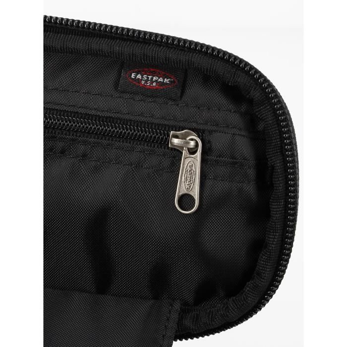 Eastpak Oval Trousse Eastpak Noir A Fleur DepEd, City Of Naga, Cebu