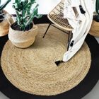 THE DECO FACTORY FUNNY JUTE - Tapis salon ou chambre en jute naturel rond diamètre 160 cm - Bord Noir