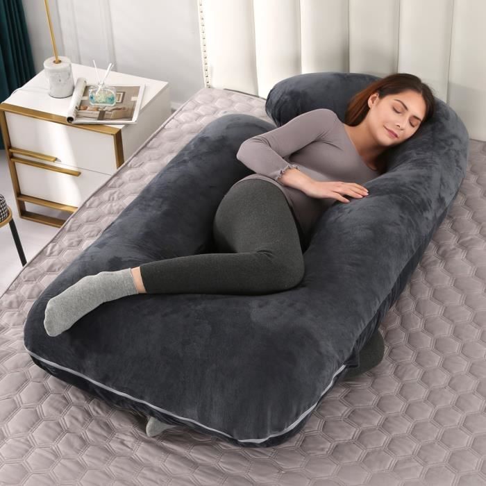 Coussin de grossesse : Avantages de l'utiliser par la femme enceinte !