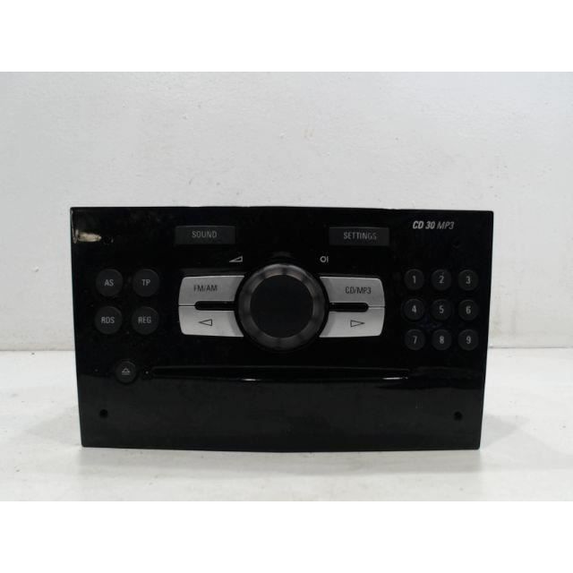 Kit D'installation Radio Double DIN Pour Opel Corsa E (2014-2017) Avec Commandes Au Volant