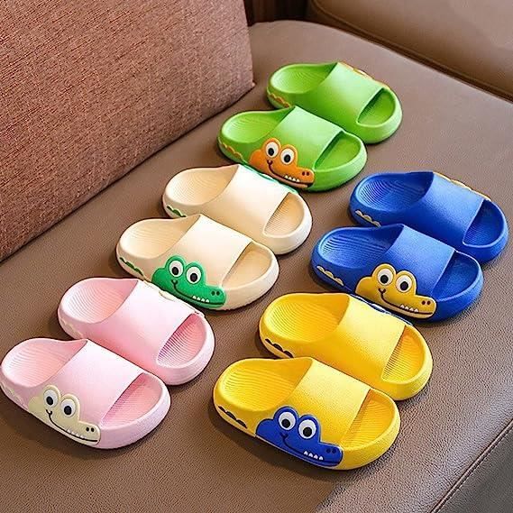 Chaussons antidérapants bébé pour la piscine