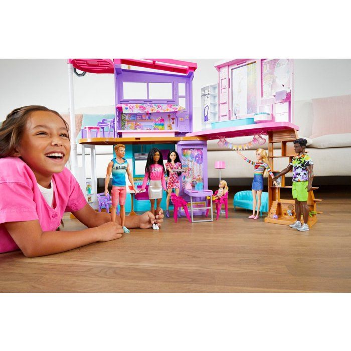 Maison Barbie Malibu MATTEL HCD50 Plus de 30 pièces