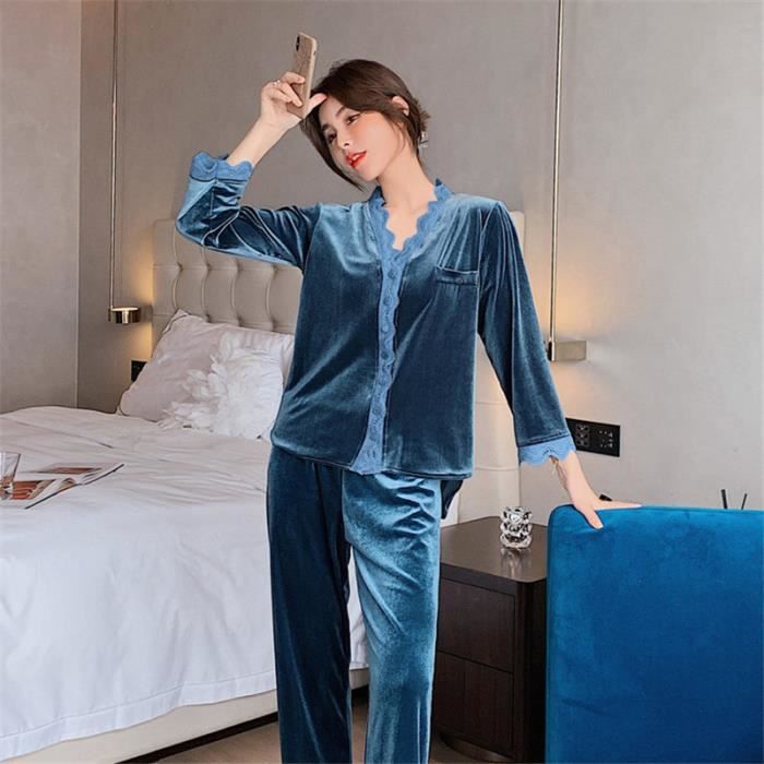 Mode pyjama femme sale