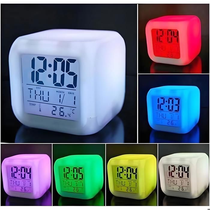 Réveil Numérique LED Pour Enfant - Cube Avec 7 Couleurs Changeantes - Affichage Température - Cadeau Garçon Fille