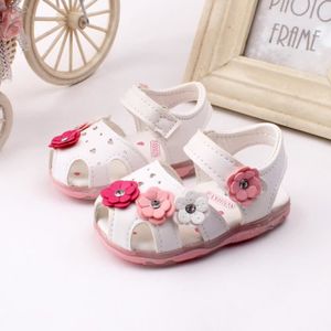 BASKET Enfant en bas âge infantile enfants bébé filles fleurs LED chaussures lumineuses baskets sandales blanc