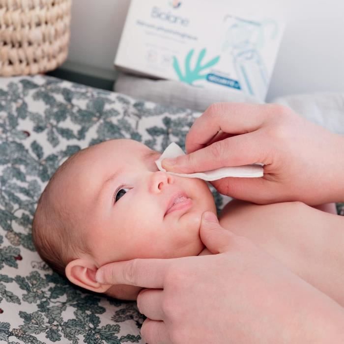 BIOLANE - Sérum Physiologique - Bébé - Nettoie le nez et les yeux