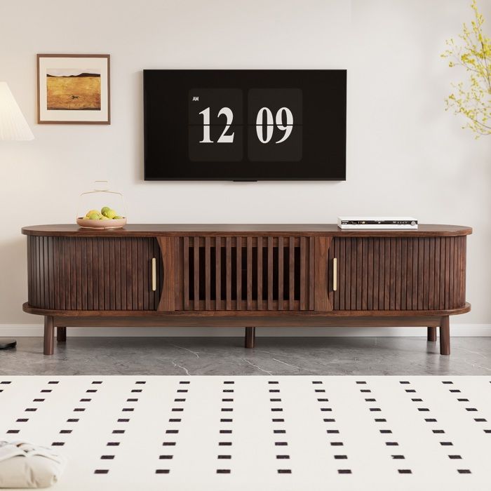 Meuble TV bas marron - 2 systèmes douverture (porte coulissante et rabattante) - Pour TV jusquà 65 avec pieds Meuble TV bas marron - 2 systèmes douverture (porte coulissante et rabattante) - Pour TV jusquà 65 avec pieds