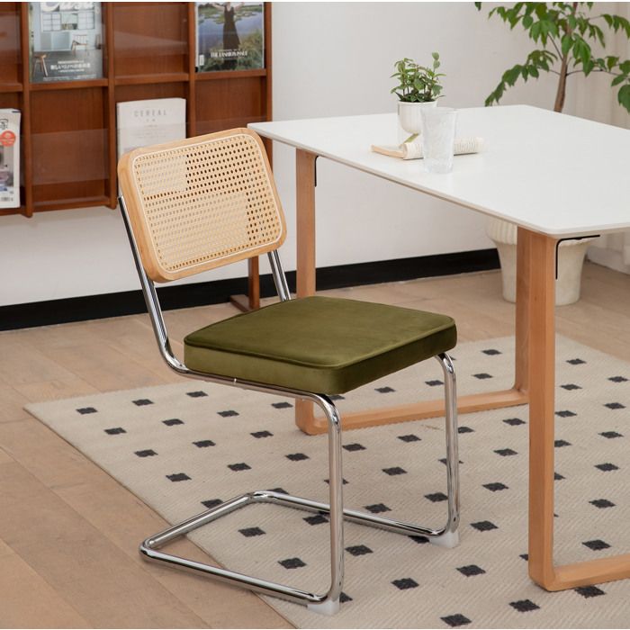 ROVRYN Lot de 2 chaises de salle à manger cantilever en velours vert et rotin tressé acier chromé