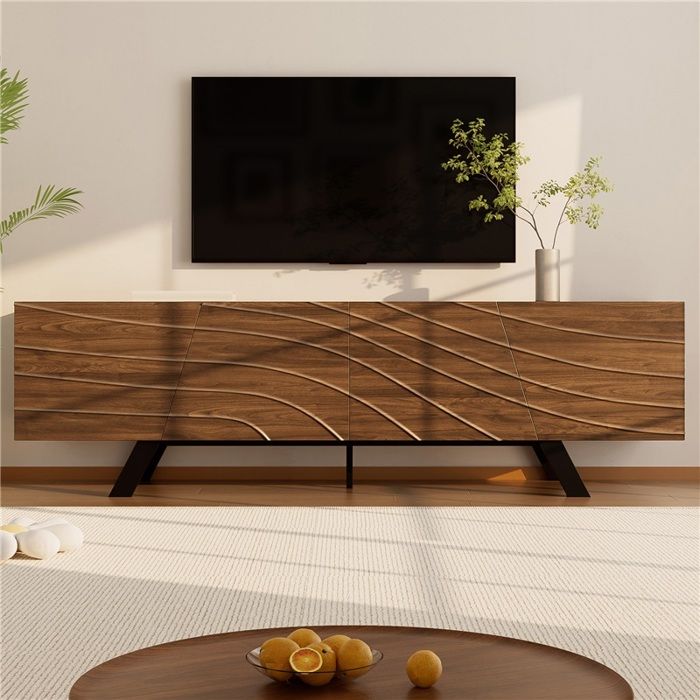 Meuble TV moderne 160 cm façade ondulée imitation noyer pieds noirs en métal et rangement pratique Meuble TV moderne 160 cm façade ondulée imitation noyer pieds noirs en métal et rangement pratique